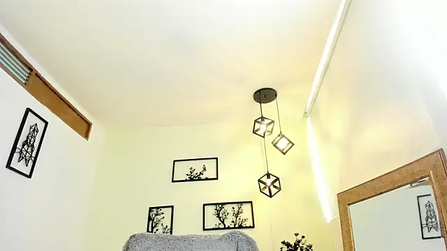 Snapshot of Amberr_louiss_ chatting on January 31, 2025, 3:33 pm Amberr louiss online show from January 31, 2025, 3:33 pm