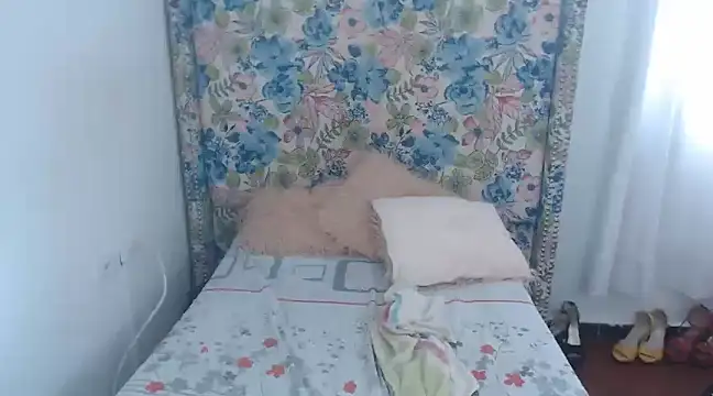 Sweeetnaughty online show from February 21, 2025, 7:32 pm