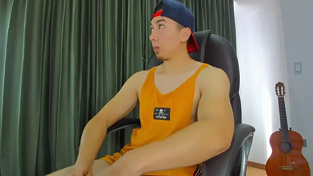 Tombarden online show from March 21, 2025, 7:35 pm