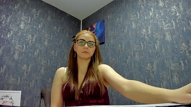 Thea Lyss online show from January 27, 2025, 8:28 pm