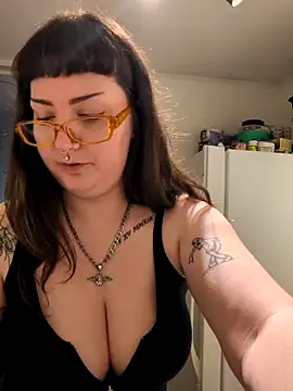 goblingirl888 online show from February 12, 2026, 12:16 am