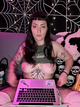 goblingirl888 online show from March 18, 2026, 10:57 pm