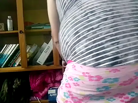 Adrianka online show from October 20, 2025, 6:58 am