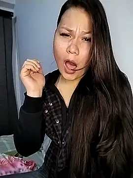 Snapshot of Vale_Saenzz chatting on January 30, 2025, 10:08 am Vale Saenzz online show from January 30, 2025, 10:08 am