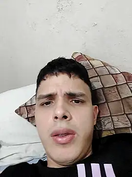 Snapshot of xxaviermendez chatting on October 20, 2025, 6:19 pm xxaviermendez online show from October 20, 2025, 6:19 pm