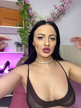 RaisaSalvi online show from March 1, 2025, 4:22 pm