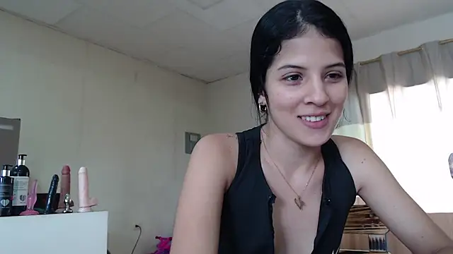 Snapshot of SofiaOrtizCam chatting on March 14, 2025, 7:12 pm SofiaOrtizCam online show from March 14, 2025, 7:12 pm
