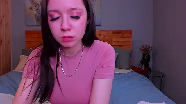 Snapshot of Alikka_Shykitty chatting on March 10, 2025, 5:33 am Alikka Shykitty online show from March 10, 2025, 5:33 am