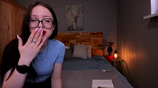 Snapshot of Alikka_Shykitty chatting on March 22, 2025, 3:41 am Alikka Shykitty online show from March 22, 2025, 3:41 am