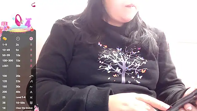 Wetandnaughtyxx online show from October 22, 2025, 11:43 am