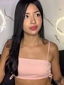 Miss karol online show from February 4, 2025, 8:49 pm