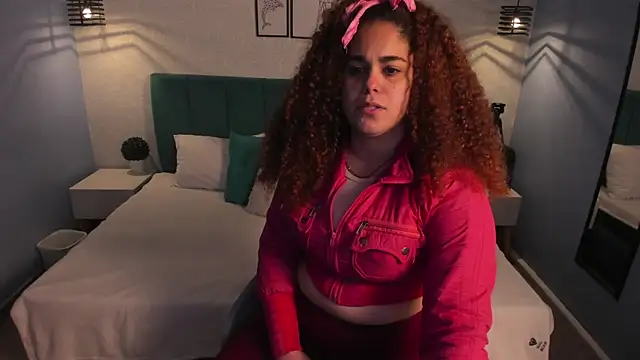 ninna curly online show from December 5, 2025, 4:32 am