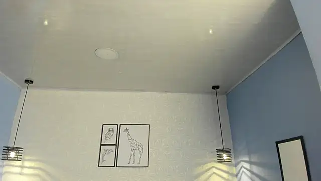 Snapshot of ninna_curly chatting on March 7, 2026, 3:36 am ninna curly online show from March 7, 2026, 3:36 am