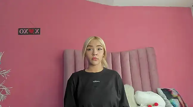 asami kimi online show from January 27, 2025, 1:41 pm