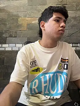 Santiago-Thompson online show from November 26, 2025, 10:33 pm