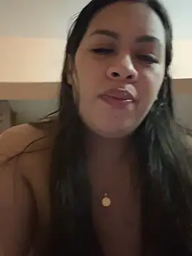 Snapshot of vanesavane395 chatting on February 17, 2025, 12:21 am vanesavane395 online show from February 17, 2025, 12:21 am