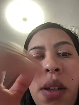 Snapshot of vanesavane395 chatting on March 15, 2025, 1:18 pm vanesavane395 online show from March 15, 2025, 1:18 pm