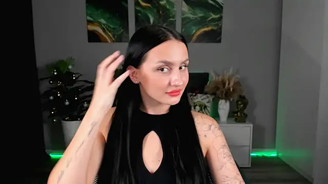 EmiliaBeynard online show from February 2, 2025, 1:52 pm