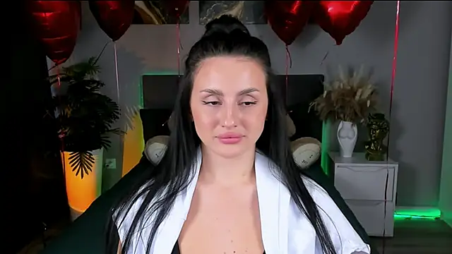 EmiliaBeynard online show from March 3, 2025, 1:31 pm