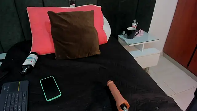 Annita001 online show from March 20, 2025, 12:00 pm