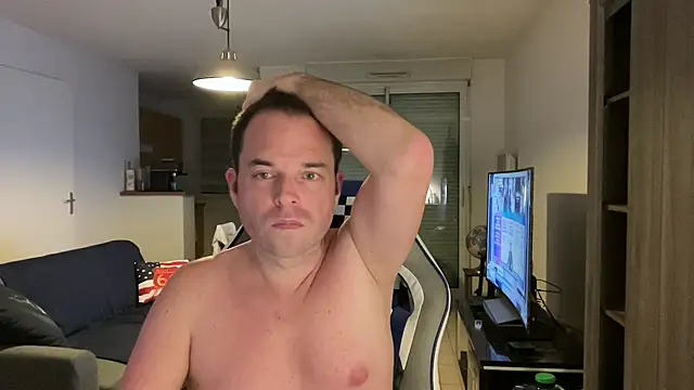 Funnyjul31 online show from February 10, 2025, 8:00 pm