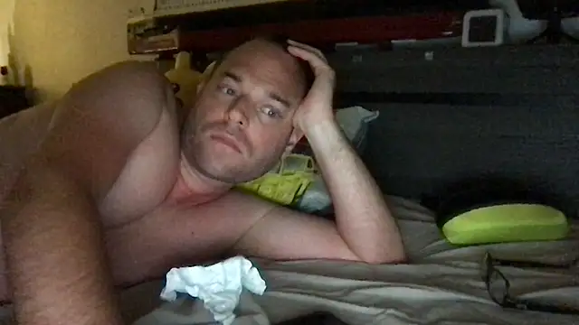 Snapshot of Funnyjul31 chatting on May 22, 2026, 8:47 pm Funnyjul31 online show from May 22, 2026, 8:47 pm