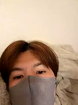 yuukee11111 online show from January 29, 2025, 3:22 am