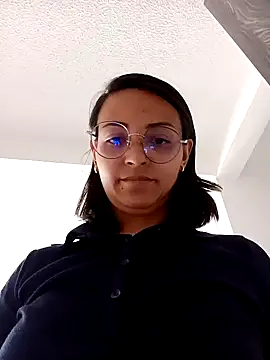 Snapshot of bri_ali chatting on February 14, 2025, 3:47 pm bri ali online show from February 14, 2025, 3:47 pm