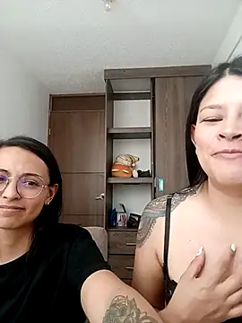 Snapshot of bri_ali chatting on March 18, 2025, 9:53 pm bri ali online show from March 18, 2025, 9:53 pm