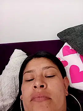 Snapshot of bri_ali chatting on December 16, 2025, 6:02 pm bri ali online show from December 16, 2025, 6:02 pm