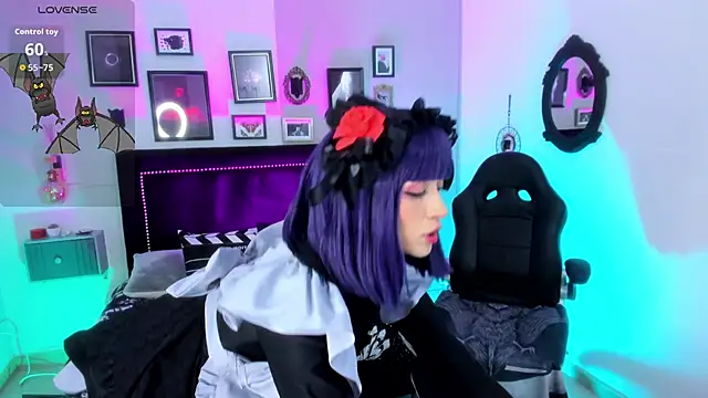 IsisRaichuu  online show from September 23, 2025, 8:56 pm