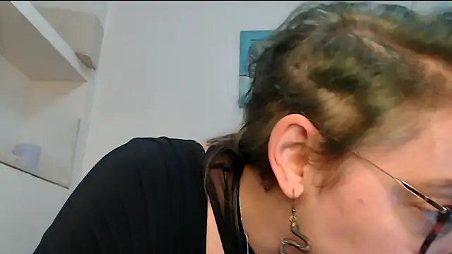 Ju-Hot online show from March 30, 2026, 7:59 pm