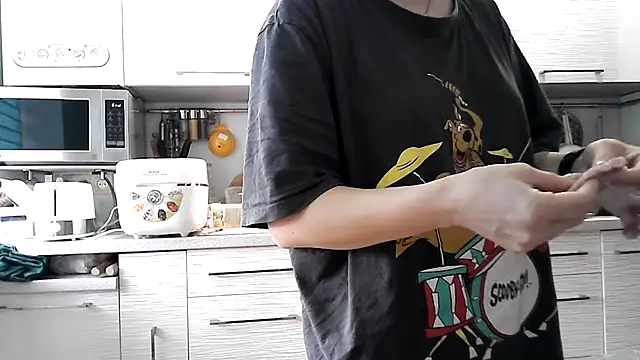 Misssweet s online show from March 14, 2025, 5:16 am