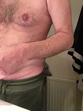 vincent1522 online show from February 16, 2025, 11:16 am