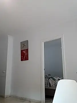 Snapshot of Luzia-Sal chatting on September 10, 2025, 7:19 am Luzia-Sal online show from September 10, 2025, 7:19 am