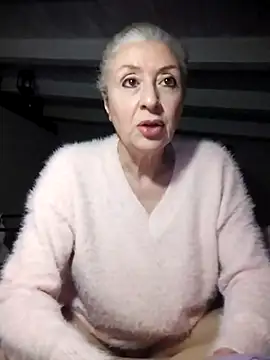 Snapshot of divinaerotica chatting on February 27, 2026, 9:04 pm divinaerotica online show from February 27, 2026, 9:04 pm