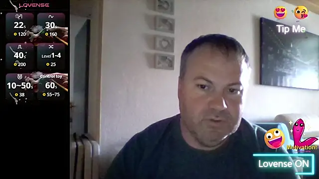 Snapshot of Pourleplasirs chatting on November 16, 2025, 11:49 am Pourleplasirs online show from November 16, 2025, 11:49 am