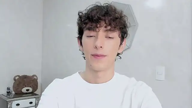 miketwink online show from February 11, 2026, 11:10 pm