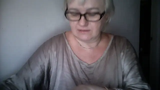 Mayya4321 online show from October 9, 2025, 6:11 am