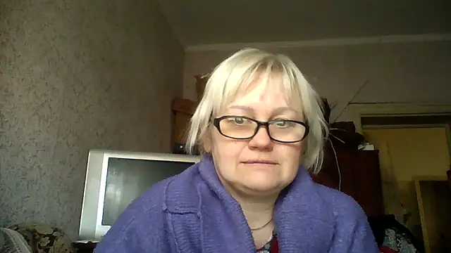 Mayya4321 online show from February 10, 2026, 12:20 pm