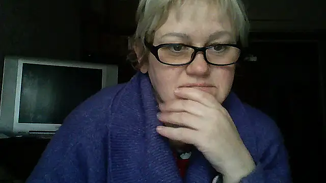 Mayya4321 online show from February 15, 2026, 7:38 am