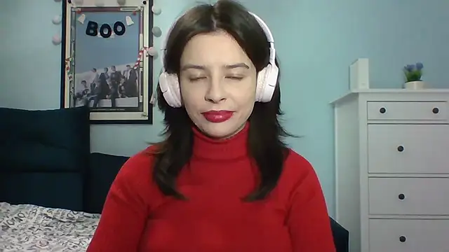 LariceSexy online show from November 9, 2025, 7:12 pm