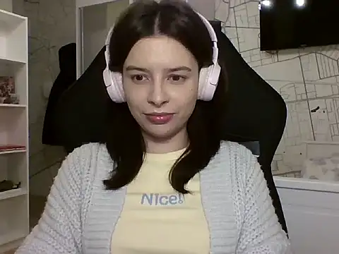 LariceSexy online show from November 20, 2025, 7:13 pm