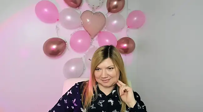 Lola moree online show from February 12, 2025, 3:49 pm