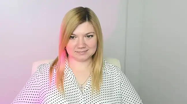 Lola moree online show from March 19, 2025, 12:23 pm