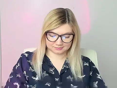 Lola moree online show from November 10, 2025, 12:59 pm