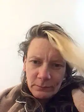 blondey206 online show from March 12, 2026, 11:05 am