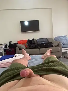 lebaneeseguy online show from June 11, 2026, 4:49 pm