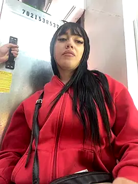 Melody rousse  online show from November 19, 2025, 6:08 pm