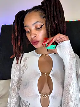 ZinaFreak online show from October 20, 2025, 2:56 am